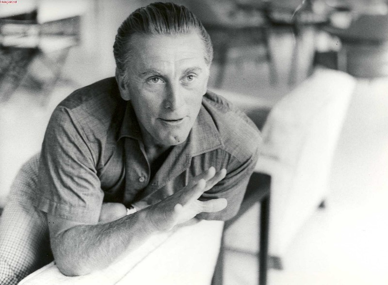 Kirk Douglas